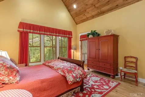 210 Ruffed Grouse Road Cashiers NC 28717