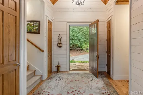 210 Ruffed Grouse Road Cashiers NC 28717
