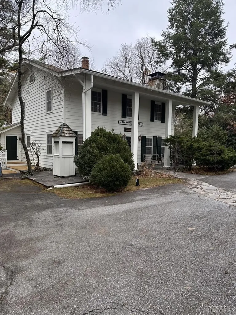 401 N Fifth Street Highlands NC 28741