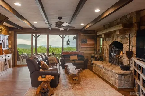 1098 Black Bear Trail Glenville NC 28736