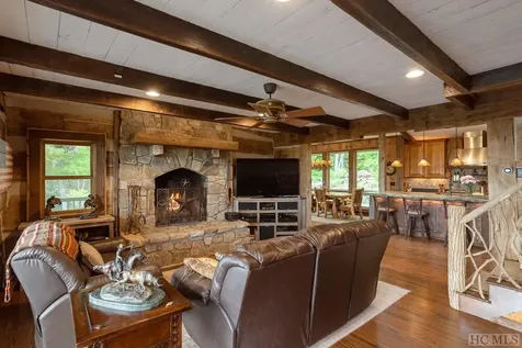 1098 Black Bear Trail Glenville NC 28736