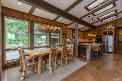 1098 Black Bear Trail Glenville NC 28736
