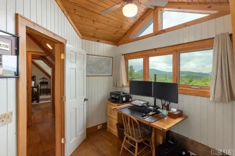 1098 Black Bear Trail Glenville NC 28736