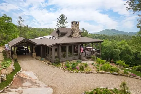 1098 Black Bear Trail Glenville NC 28736