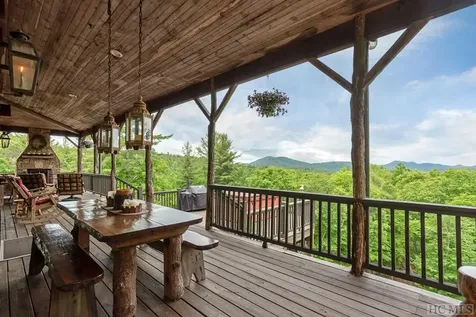 1098 Black Bear Trail Glenville NC 28736