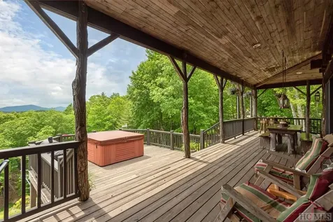 1098 Black Bear Trail Glenville NC 28736