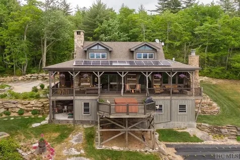 1098 Black Bear Trail Glenville NC 28736