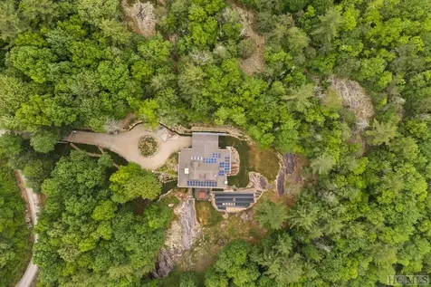 1098 Black Bear Trail Glenville NC 28736