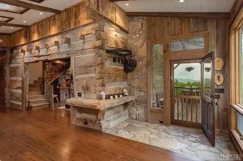 1098 Black Bear Trail Glenville NC 28736