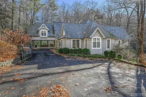 746 Cherokee Trace Cashiers NC 28717