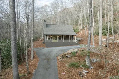 1759 W Christy Trail Sapphire NC 28774