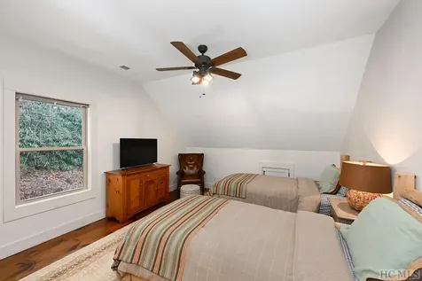 1759 W Christy Trail Sapphire NC 28774