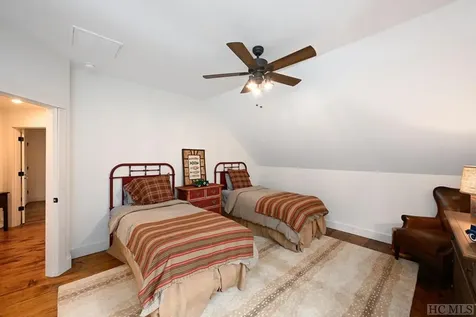 1759 W Christy Trail Sapphire NC 28774