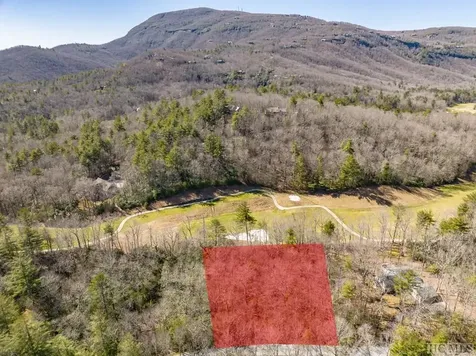 I 12 Seminole Way Lake Toxaway NC 28747