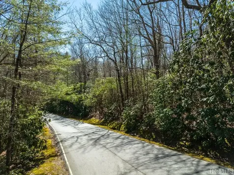 I 12 Seminole Way Lake Toxaway NC 28747