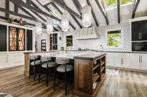 1135 Big Bear Pen Road Highlands NC 28741