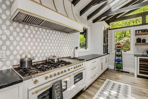 1135 Big Bear Pen Road Highlands NC 28741