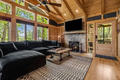 1135 Big Bear Pen Road Highlands NC 28741