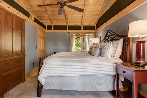 1135 Big Bear Pen Road Highlands NC 28741