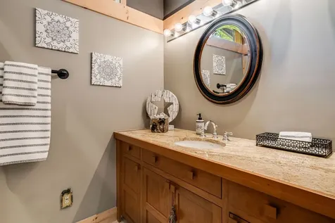 1135 Big Bear Pen Road Highlands NC 28741