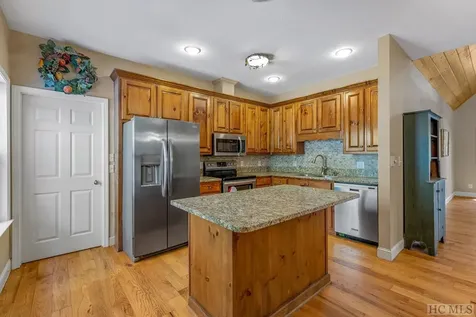 441 Blackberry Trail Sapphire NC 28744