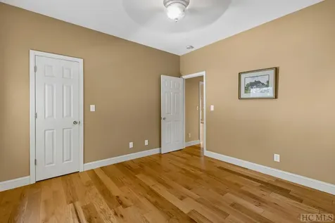 441 Blackberry Trail Sapphire NC 28744