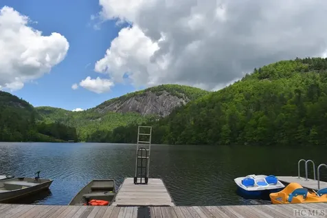 441 Blackberry Trail Sapphire NC 28744