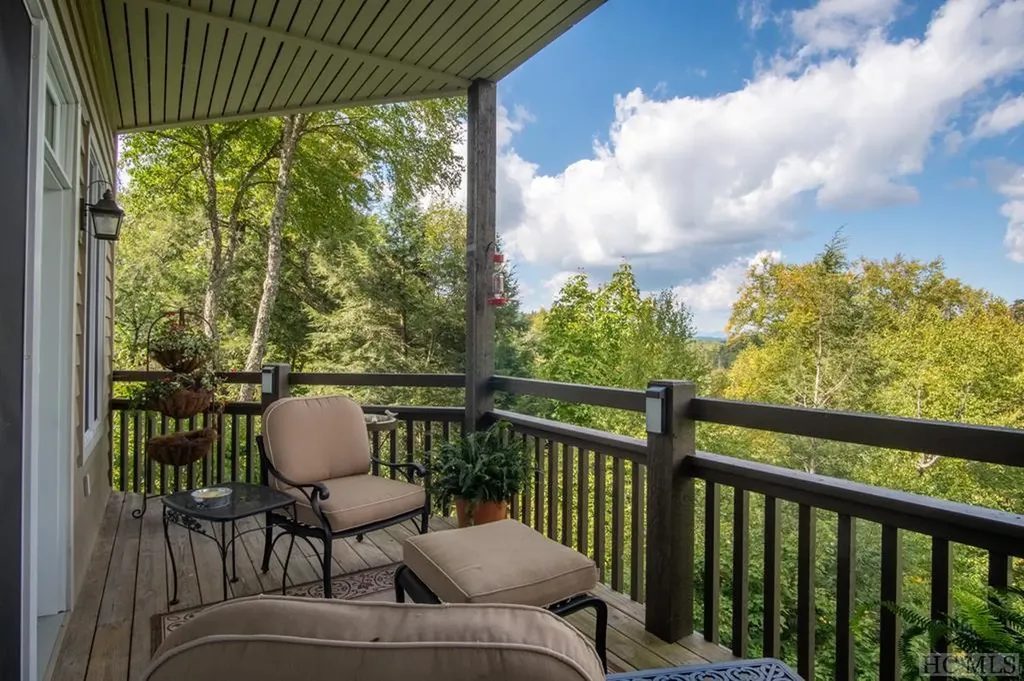 75A Burning Bush Lane Highlands NC 28741