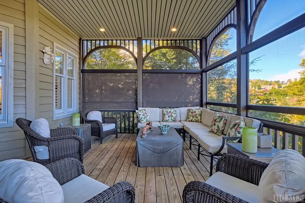 75A Burning Bush Lane Highlands NC 28741