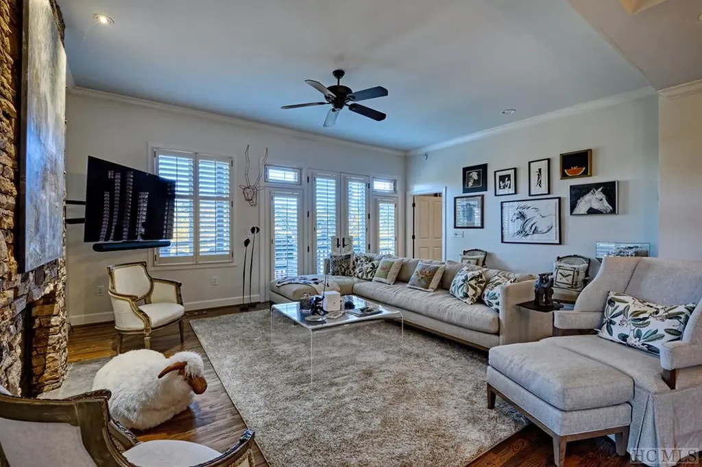 75A Burning Bush Lane Highlands NC 28741
