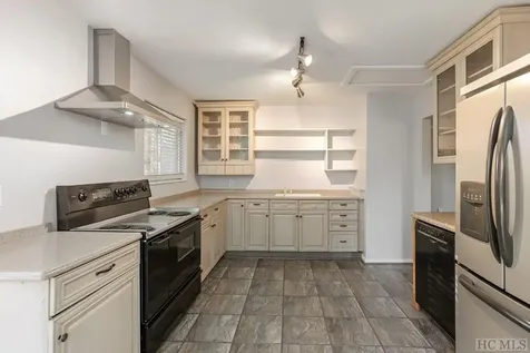 97 Walter Mcneely Road Sapphire NC 28774