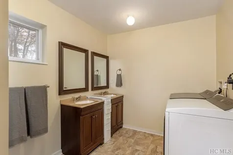 97 Walter Mcneely Road Sapphire NC 28774