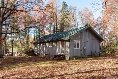 97 Walter Mcneely Road Sapphire NC 28774