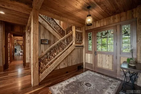 122 Stove Pipe Court Cashiers NC 28717