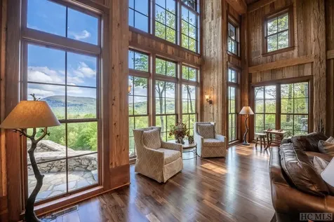 122 Stove Pipe Court Cashiers NC 28717