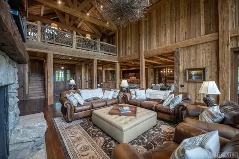 122 Stove Pipe Court Cashiers NC 28717