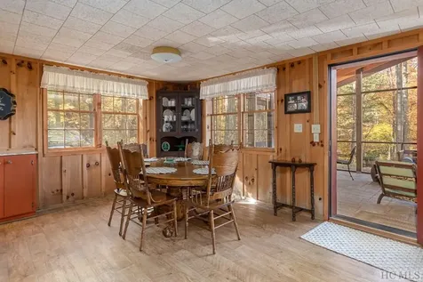 6047 Whiteside Cove Road Highlands NC 28741