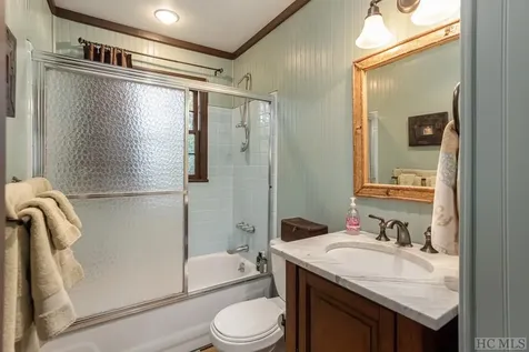 6047 Whiteside Cove Road Highlands NC 28741
