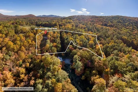 6047 Whiteside Cove Road Highlands NC 28741