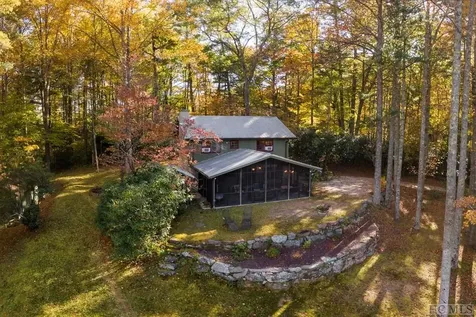 6047 Whiteside Cove Road Highlands NC 28741