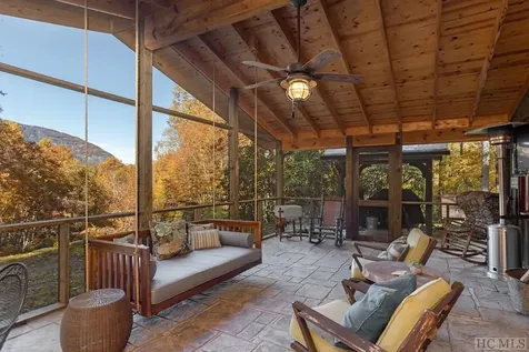 6047 Whiteside Cove Road Highlands NC 28741