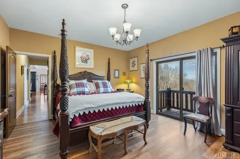 350 Ridgemont Drive Glenville NC 28736