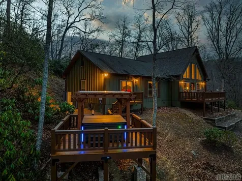 350 Ridgemont Drive Glenville NC 28736