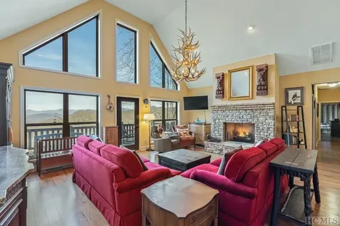 350 Ridgemont Drive Glenville NC 28736