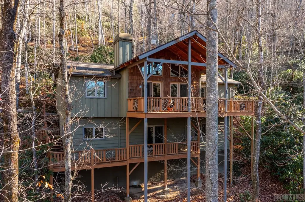 444 Dominion Road Cashiers NC 28717