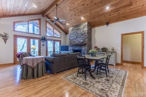 444 Dominion Road Cashiers NC 28717