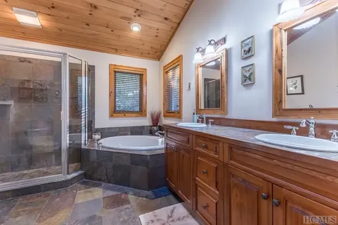 444 Dominion Road Cashiers NC 28717