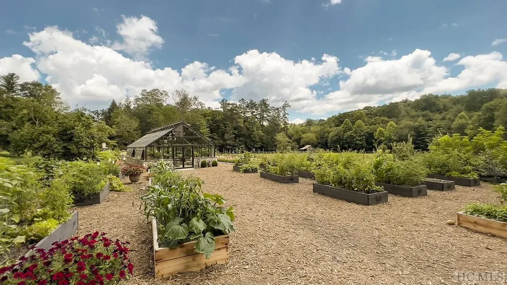 Lot 35 Glencove Drive Cashiers NC 28717