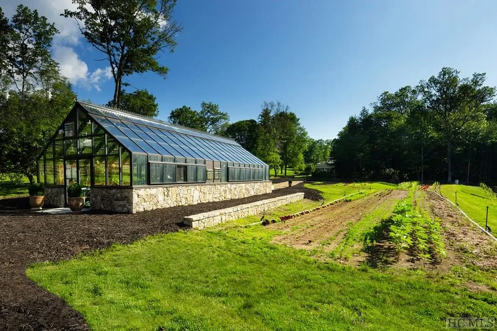 Lot 35 Glencove Drive Cashiers NC 28717