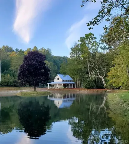 Lot 35 Glencove Drive Cashiers NC 28717